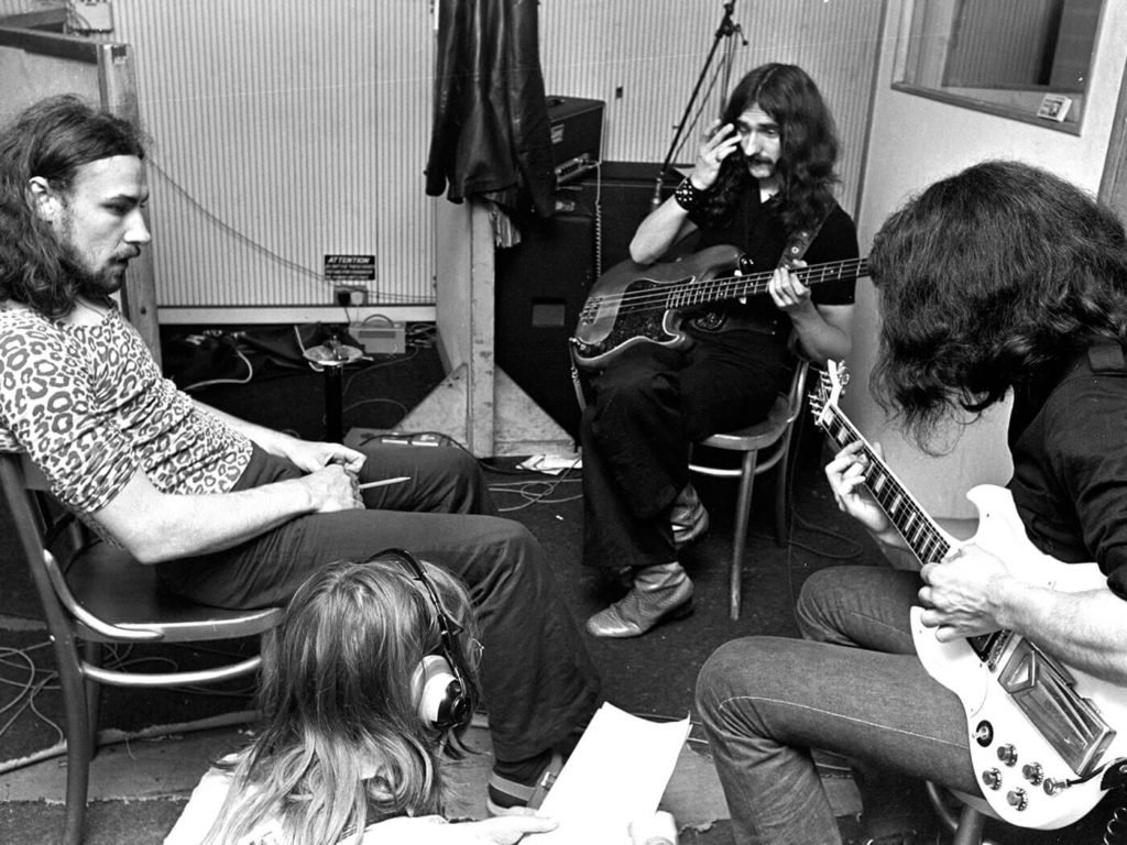 black sabbath 1970 paranoid studio
