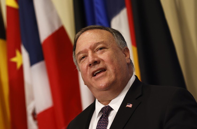 Papa rechazó reunirse con Mike Pompeo