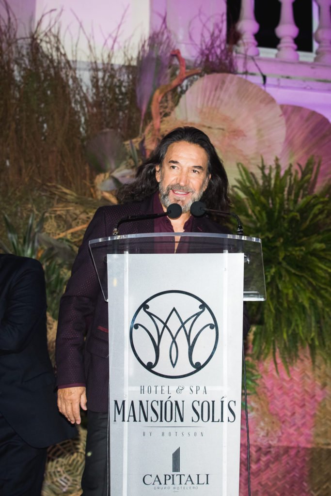 Marco Antonio Solís inaugura su muy esperado Hotel de Lujo Mansión Solís by Hotsson