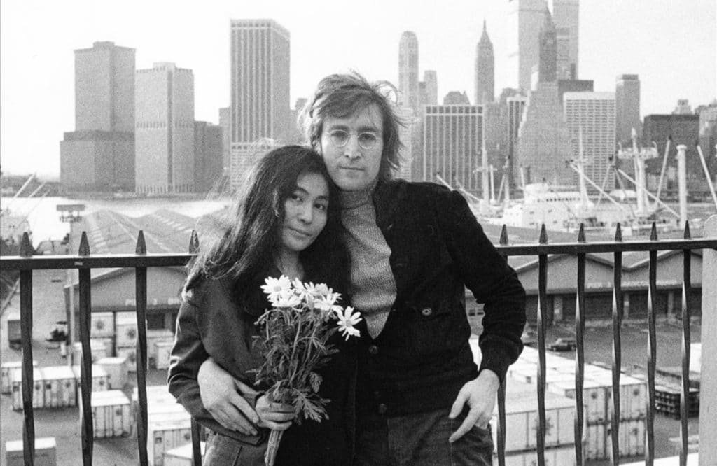 A 40 años de muerte de John Lennon Yoko pide exista control de armas