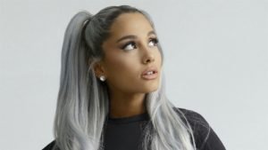 ariana1