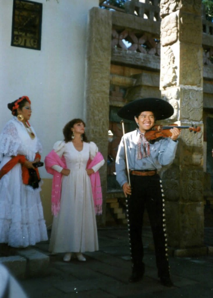 mariachis2