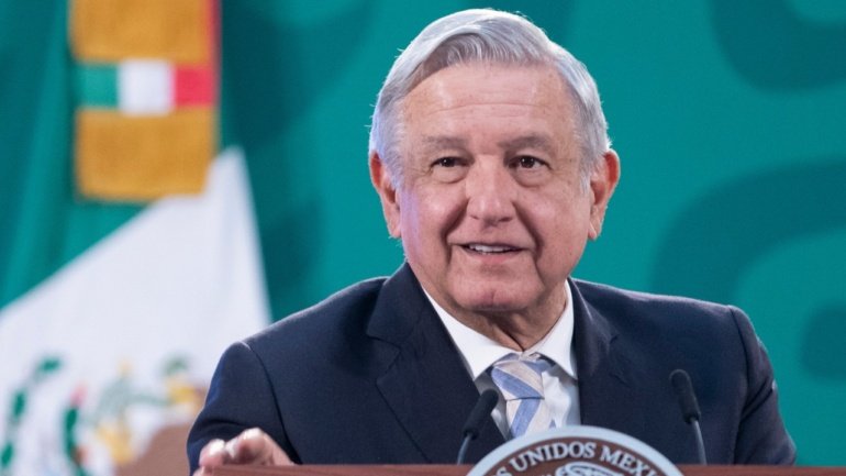 AMLO1 1
