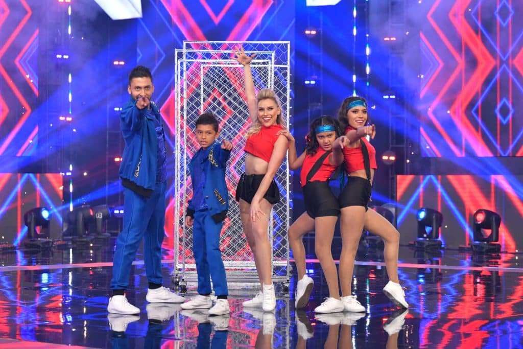 bailar2