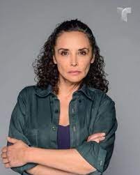 mayra2