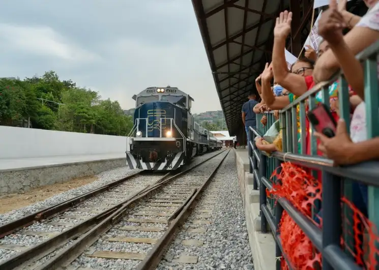 Tren Interoceánico