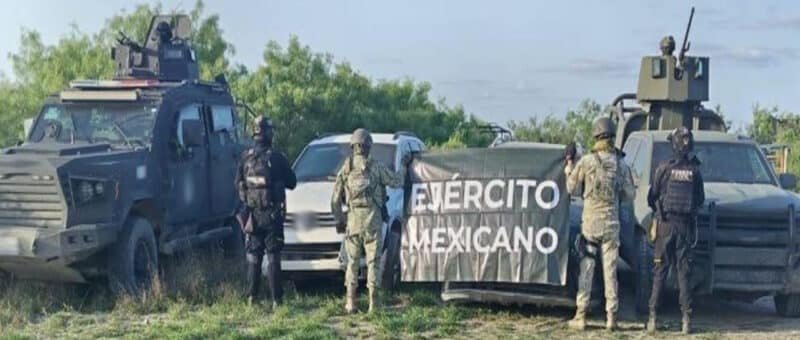 050425 NUEVOLEON 03