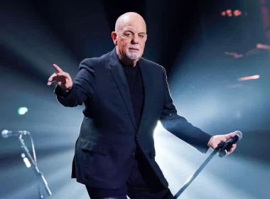 250312 billy joel vl 1247p f23cf4