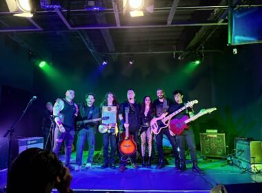 HILO NEGRO SHOWCASE FOTO