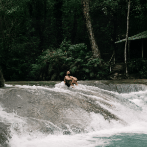 98600857 bc1e 594c db31 e902db348244