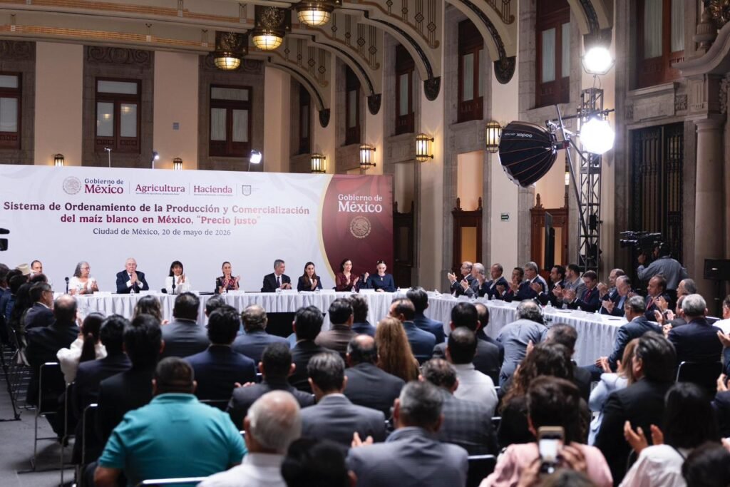 200526 CSP FIRMA ACUERDO PARA LA CREACION DEL SISTEMA DE ORDENAMIENTO DE LA PRODUCCION Y COMERCIALIZACION DEL MAIZ BLANCO PRECIO JUSTO 3