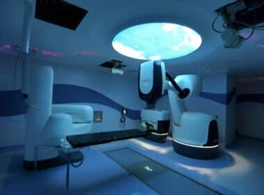 CyberKnife CMN Siglo XXI