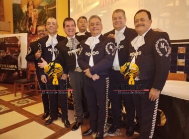 Mariachi1