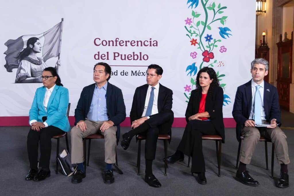 090626 CSP CONFERENCIA MATUTINA5