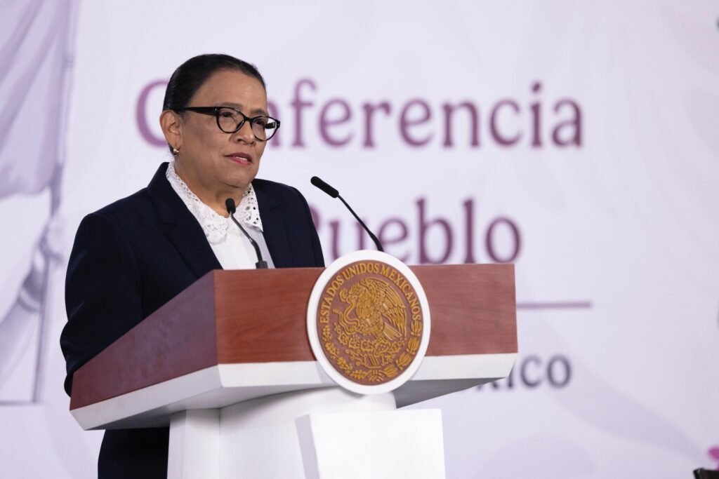 110626 CSP CONFERENCIA MATUTINA 10