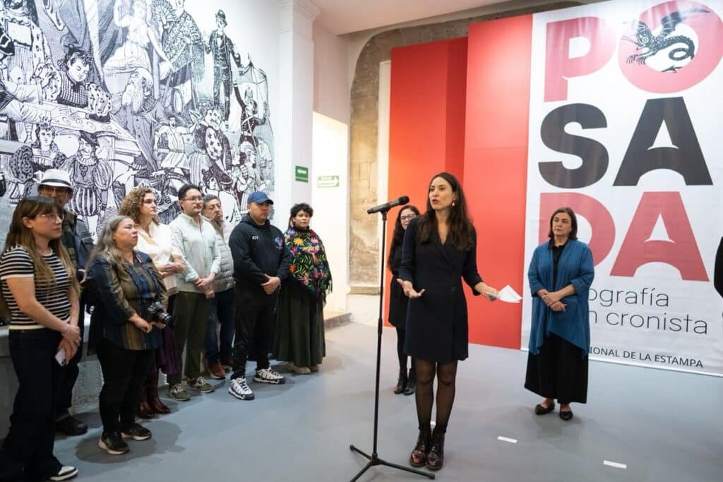 INAUGURA LA EXPOSICION POSADA. CARTOGRAFIA DE UN CRONISTA. Fotos Gerardo Luna SC 3