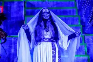 LLORONA