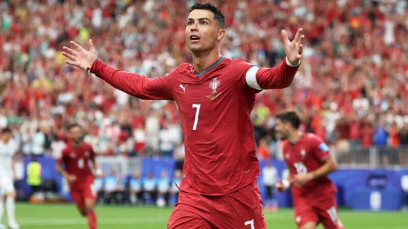 cristiano ronaldo record mundial 121151 1024x576 2