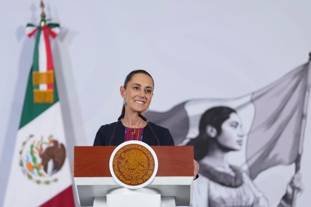 100726 CSP CONFERENCIA MATUTINA 4