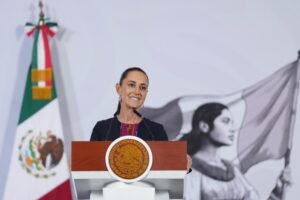 100726 CSP CONFERENCIA MATUTINA 4