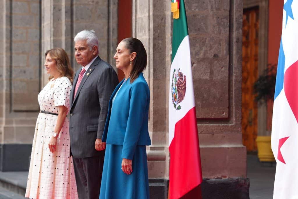 150726 CSP BIENVENIDA PRESIDENTE PANAMA 3