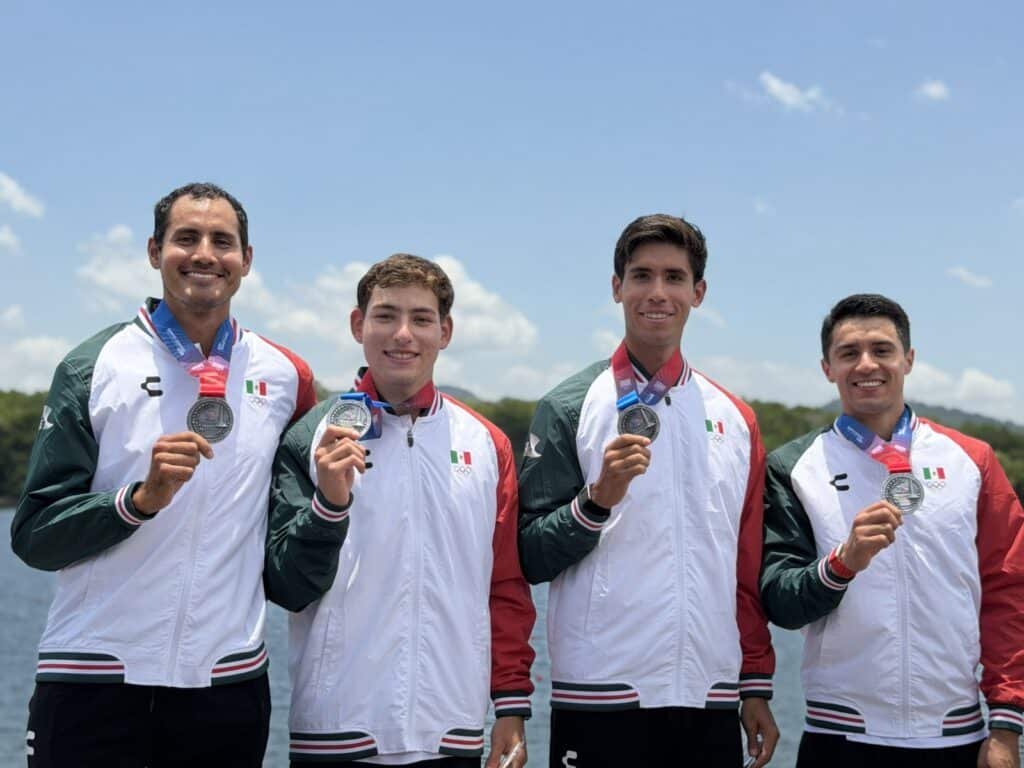 1 AA PLATA Remo 4 var 2
