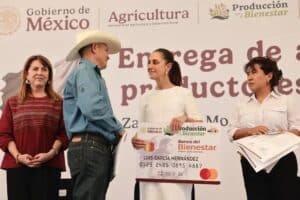 240726 CSP ENTREGA DE APYOS A PRODUCTORES DE CANA 1