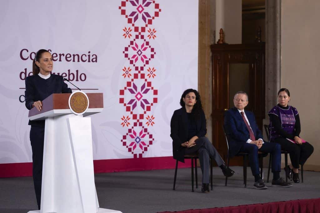 270826 CONFERENCIA MATUTINA 8