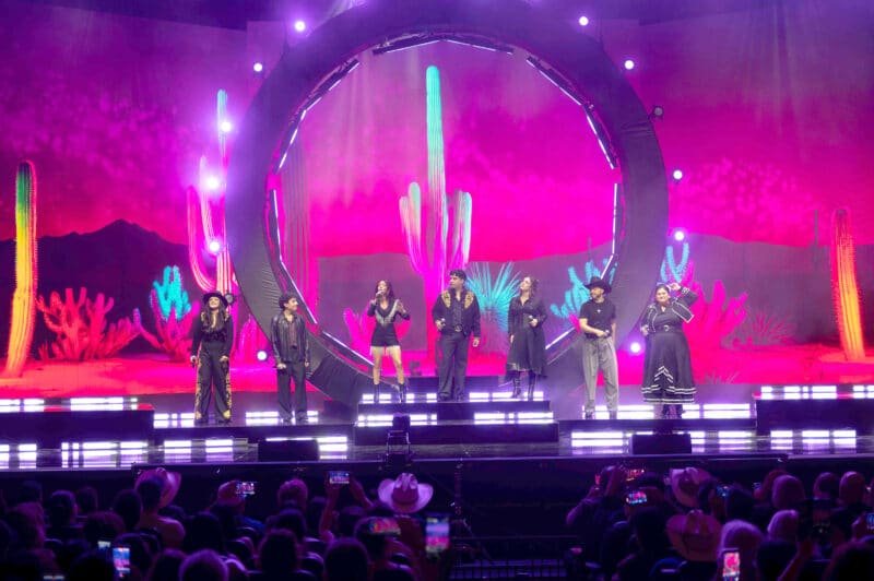 MEXICO CANTA 01